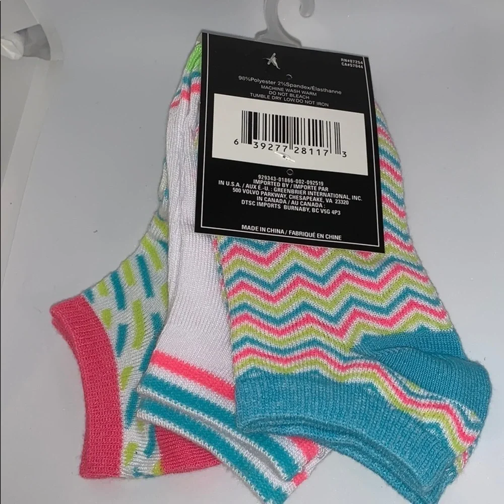 Girls Fashion Socks! Shoe Sz 7-2/3 pair per pack!
